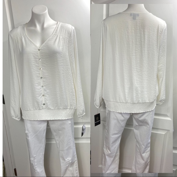 I.N. Studio Tops - I.N.studio off white petite top